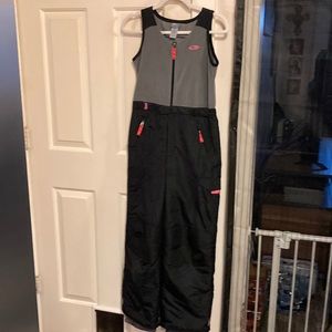 Champion sleeveless bibs size L10-12